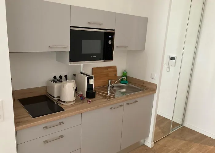 Cazam Vernon-giverny Aparthotel